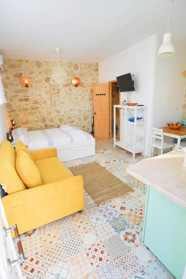 Ravi Boutique Home - 1 Minute Walk From Beach Kalyves Zewnętrze zdjęcie