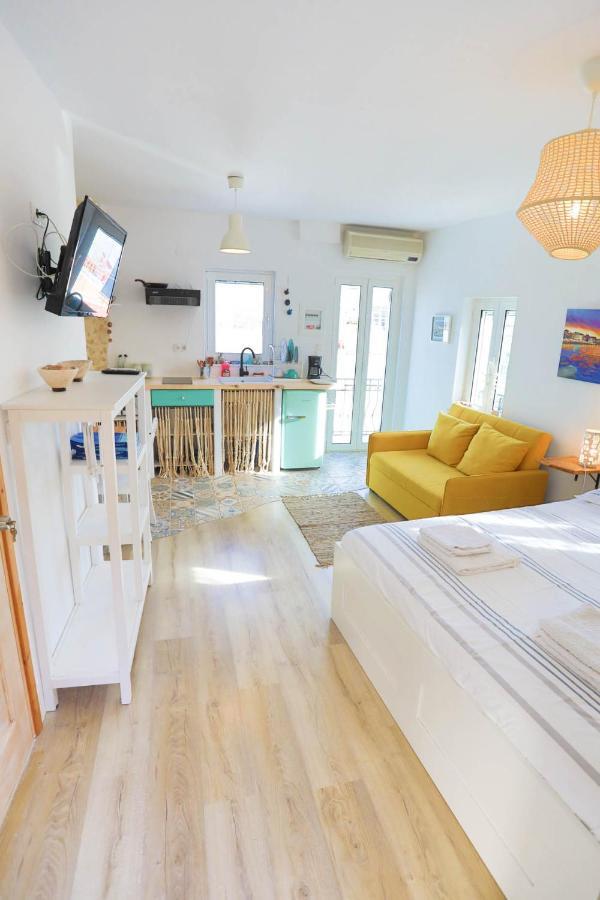 Ravi Boutique Home - 1 Minute Walk From Beach Kalyves Zewnętrze zdjęcie