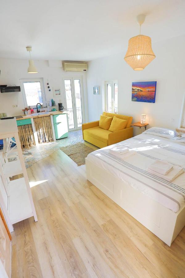Ravi Boutique Home - 1 Minute Walk From Beach Kalyves Zewnętrze zdjęcie