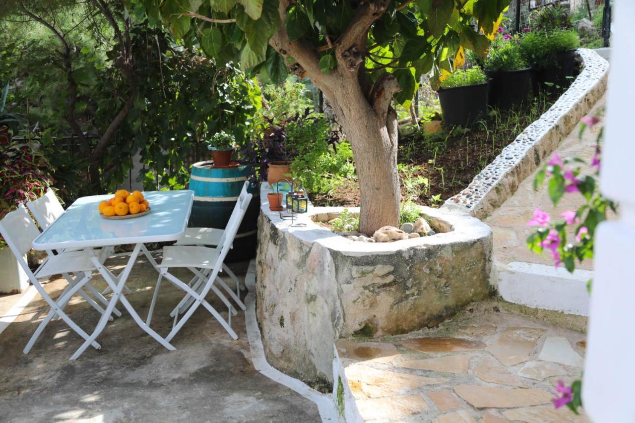 Ravi Boutique Home - 1 Minute Walk From Beach Kalyves Zewnętrze zdjęcie