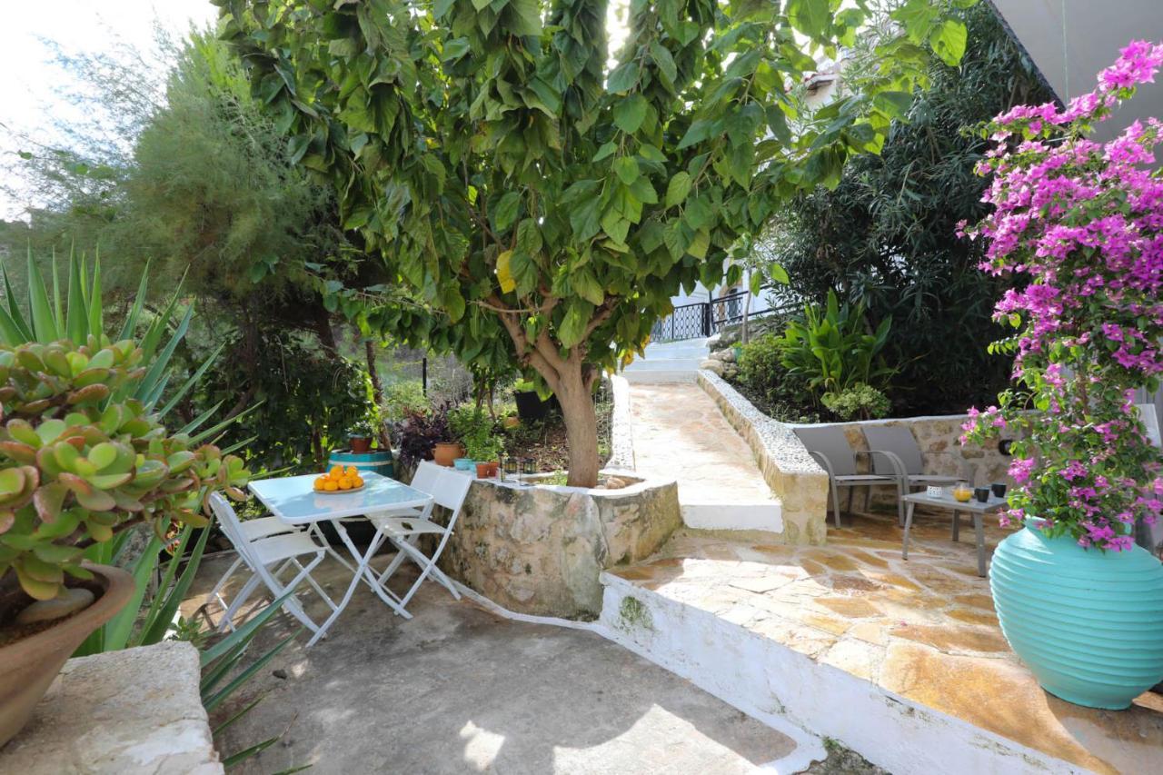 Ravi Boutique Home - 1 Minute Walk From Beach Kalyves Zewnętrze zdjęcie
